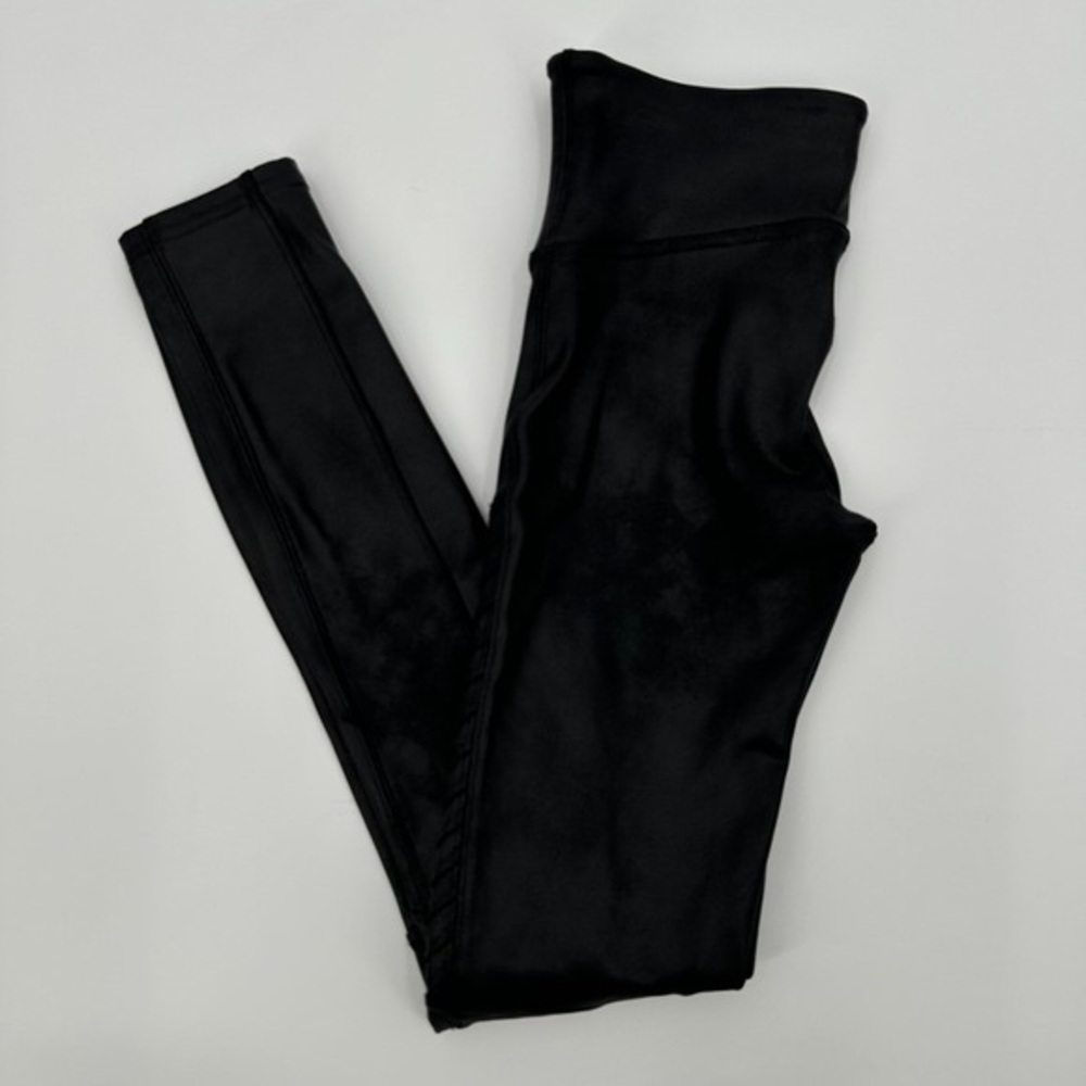 SPANX Black High-Waist Textured Leggings - Picture 2 of 4